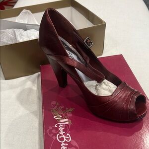 Red Elegant Peep Toe Heels for Special Occasions